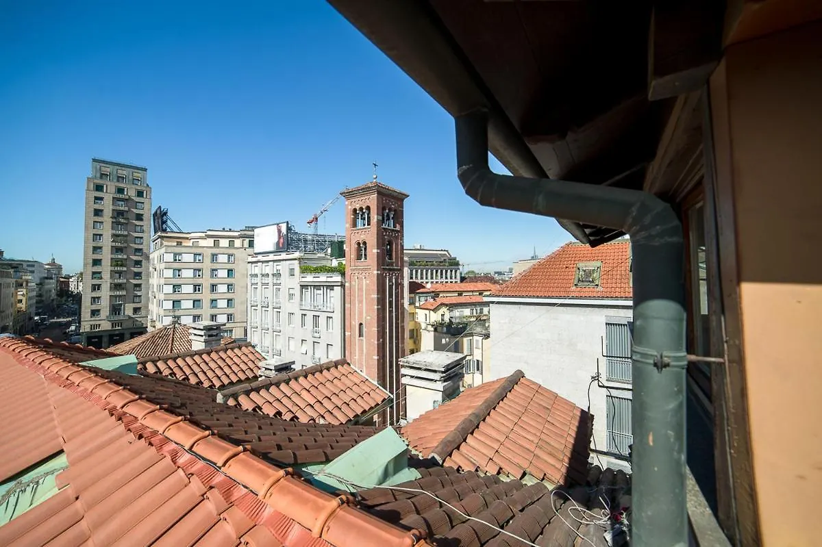 Apartment Duomo 7 Suite Milan Italy