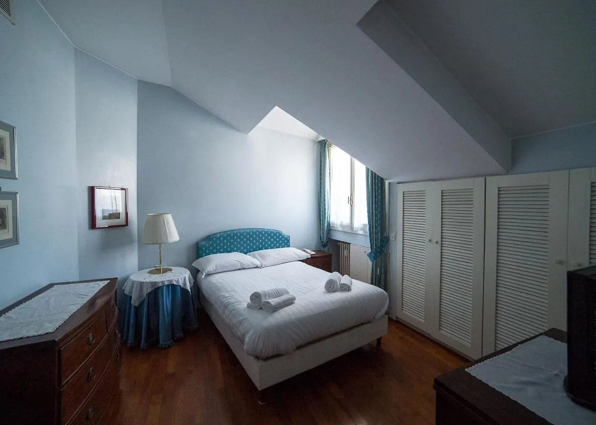 Duomo 7 Suite Milan Apartment