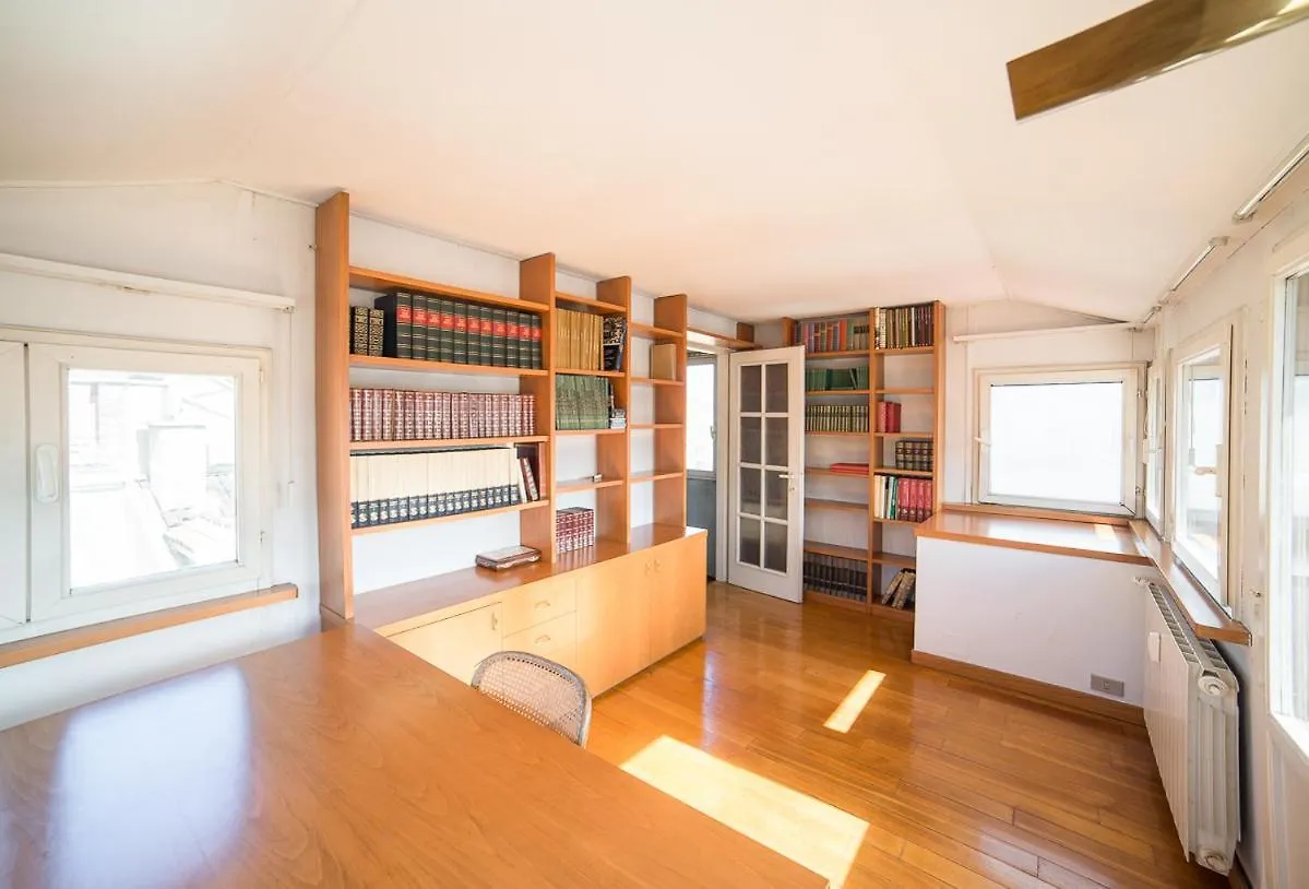 Apartment Duomo 7 Suite Milan