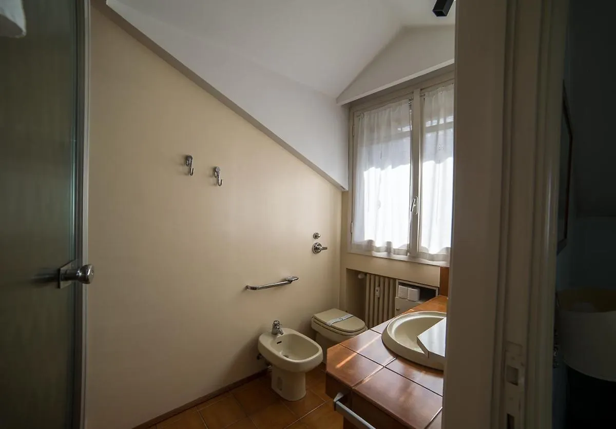 Duomo 7 Suite 米兰