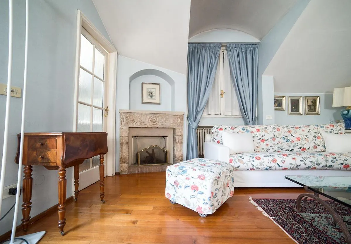Duomo 7 Suite 米兰 公寓