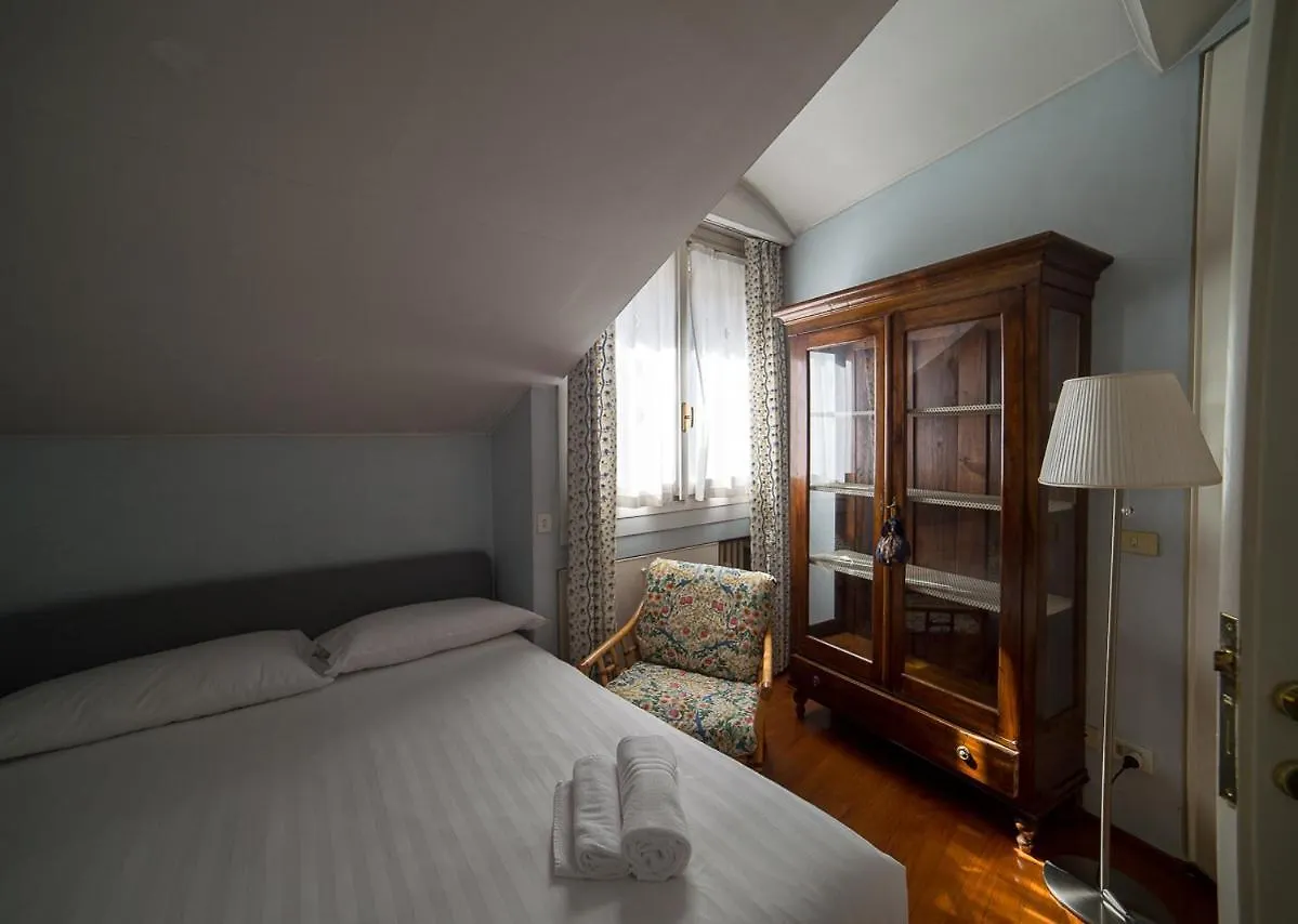 Duomo 7 Suite 밀라노